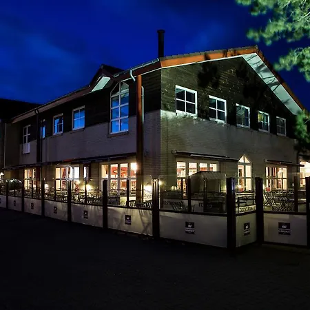 科曼多伽登酒店 酒店